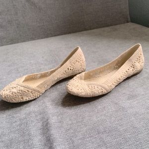 Cream Lace flats
